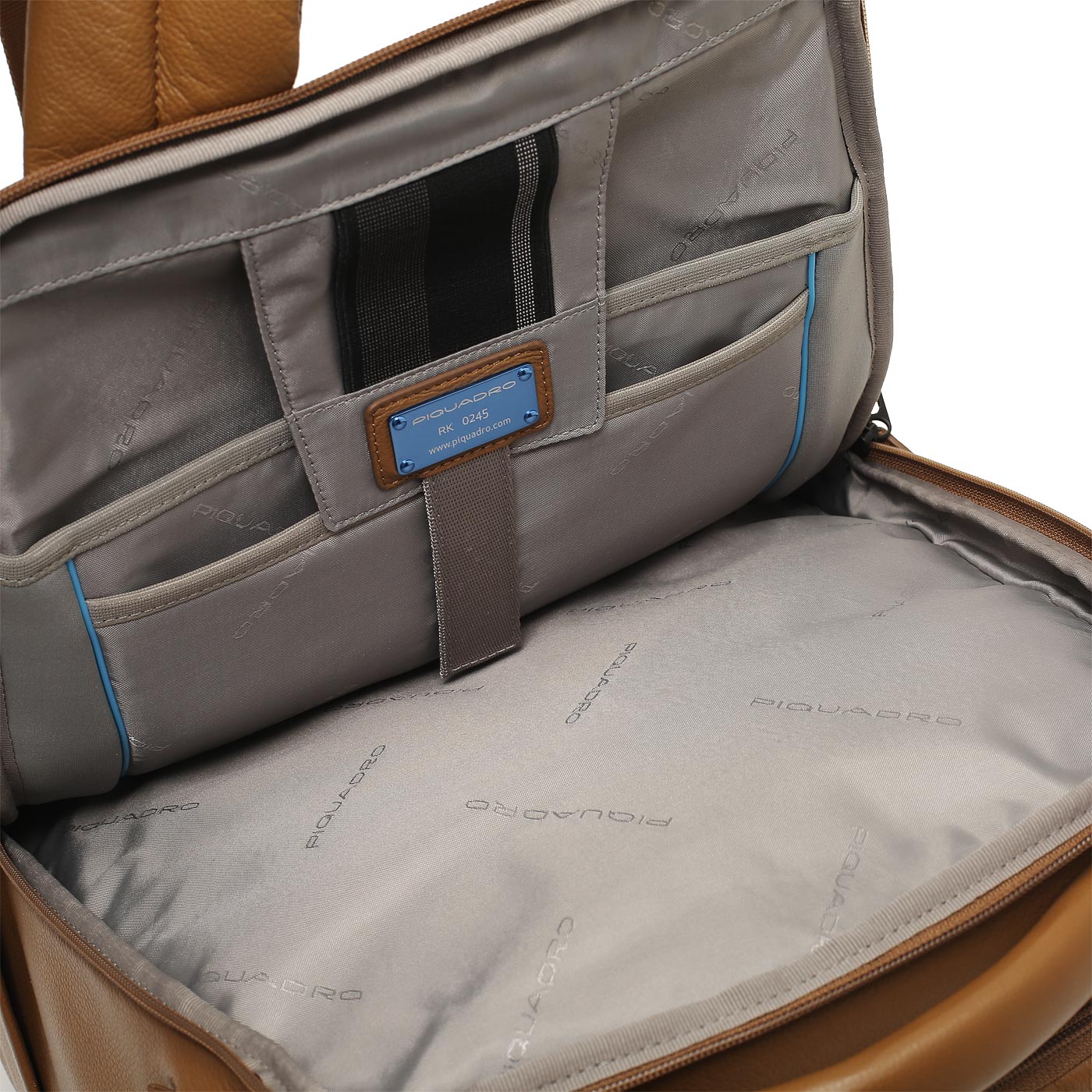 Кожаный рюкзак Piquadro Russel