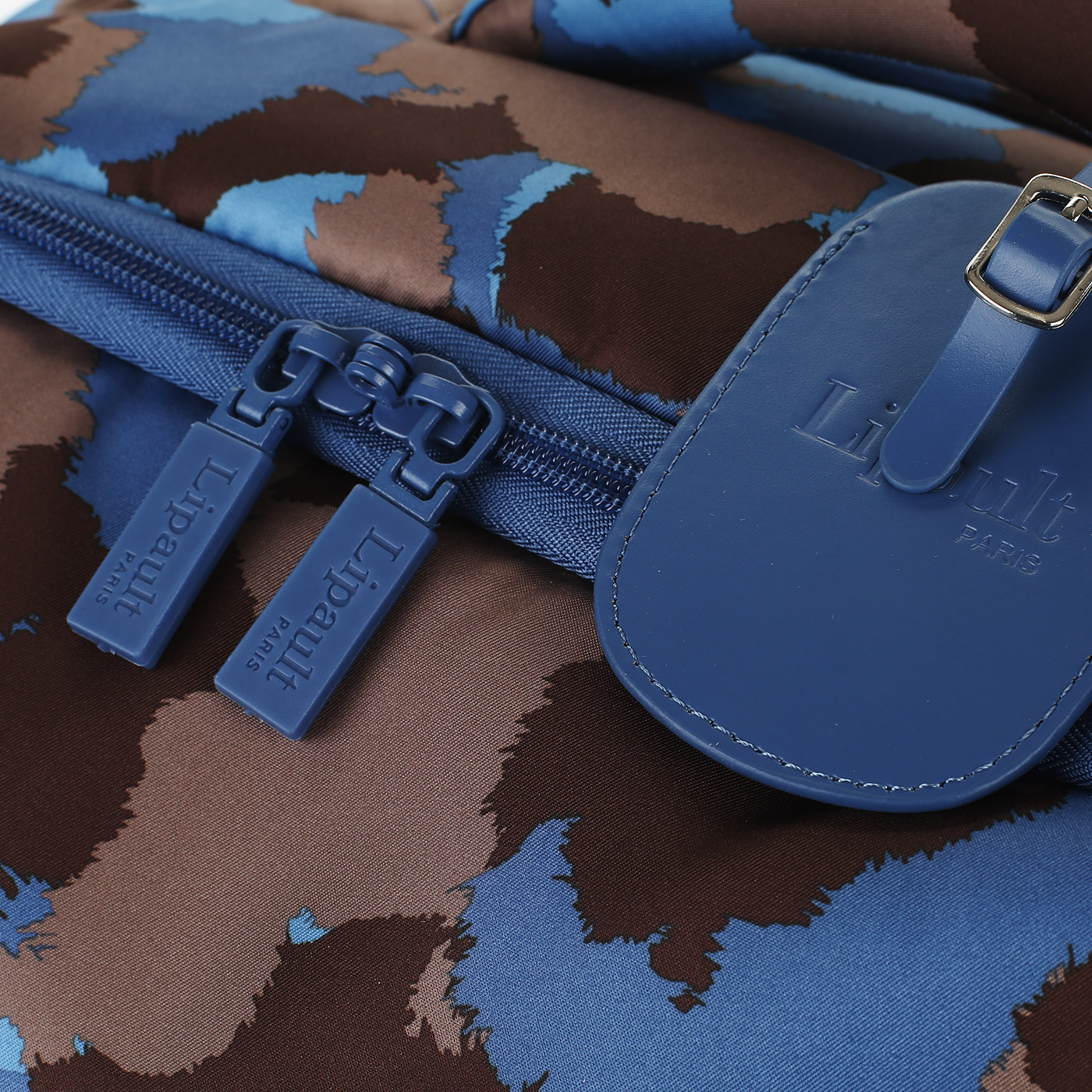 Чемодан маленький S тканевый с кодовым замком Lipault Frozen Land