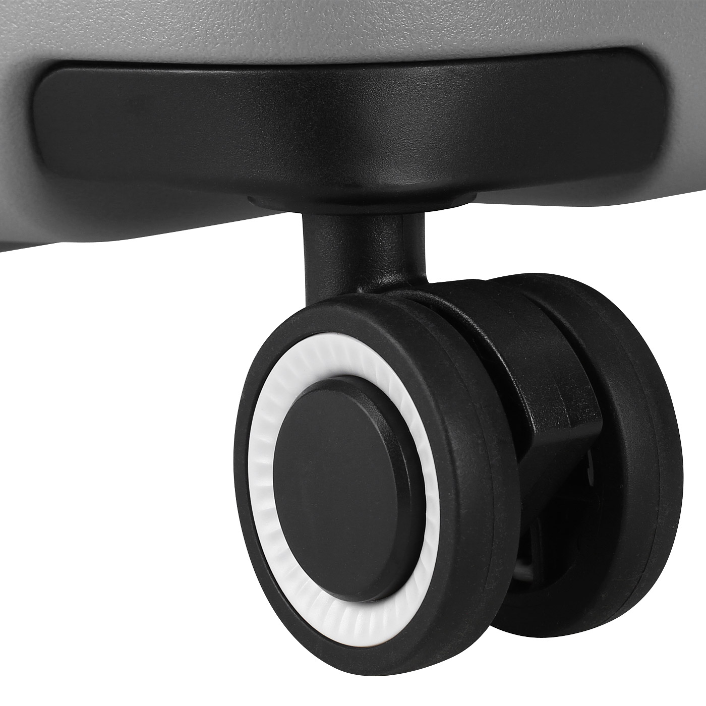 Чемодан средний M из полипропилена с кодовым замком Eberhart Flash