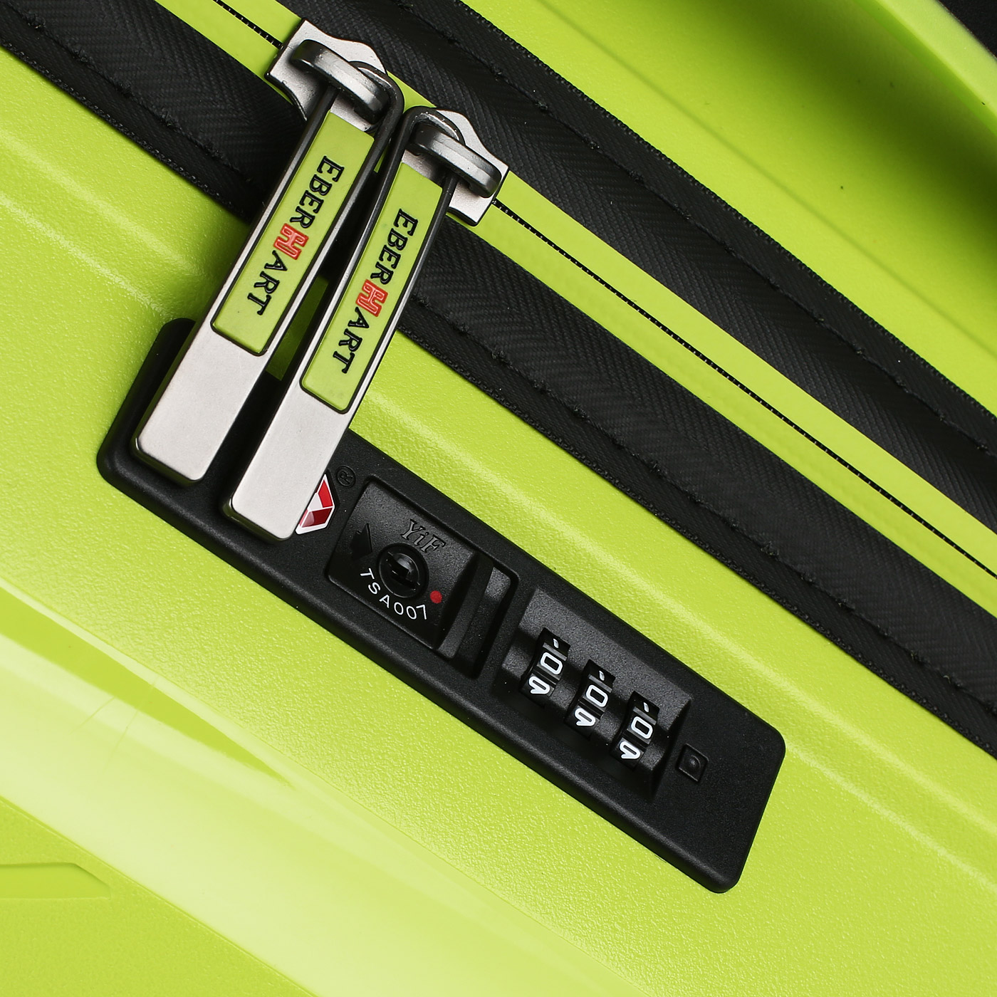 Чемодан средний M из полипропилена Eberhart Delight