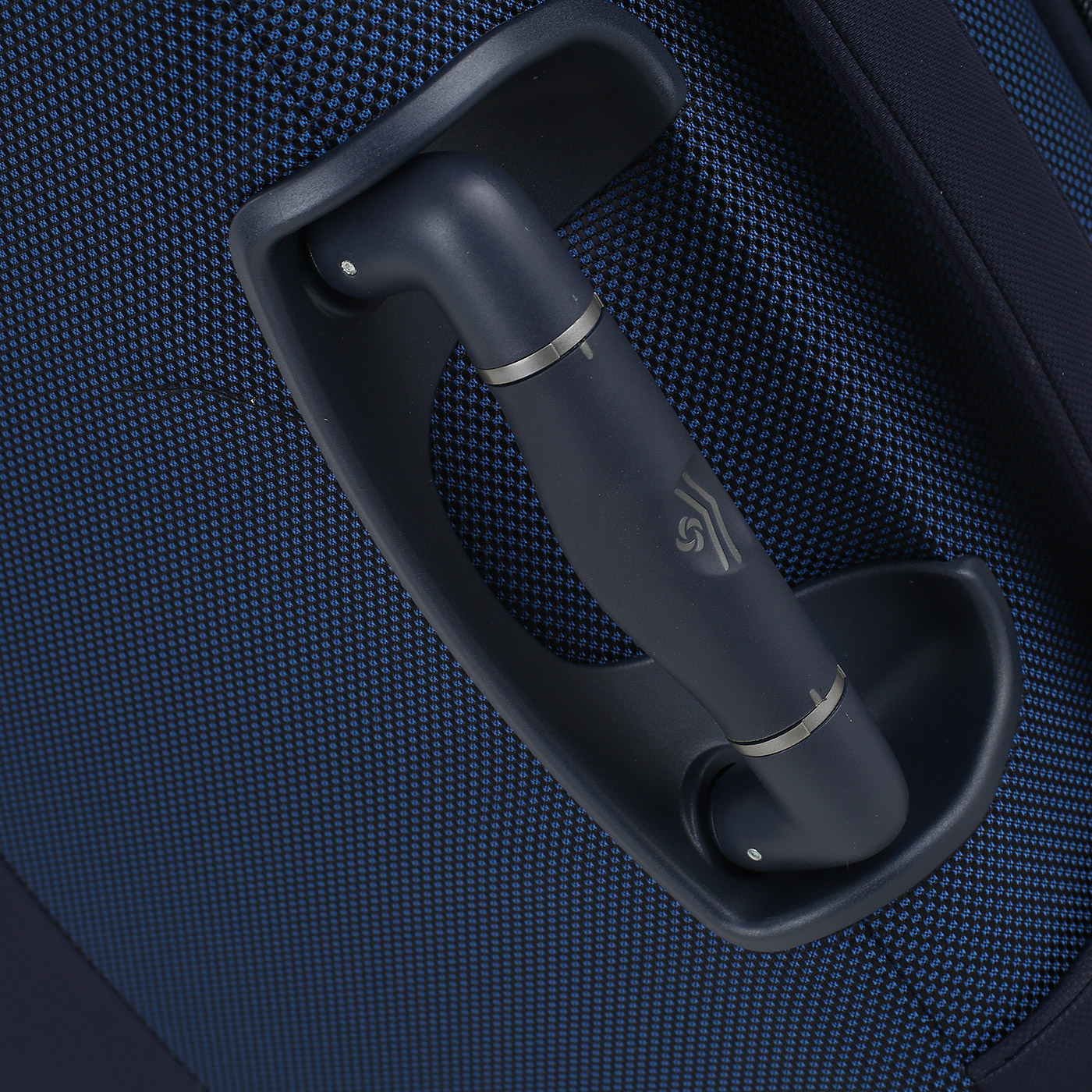 Чемодан большой L тканевый с кодовым замком Samsonite B-Lite Icon