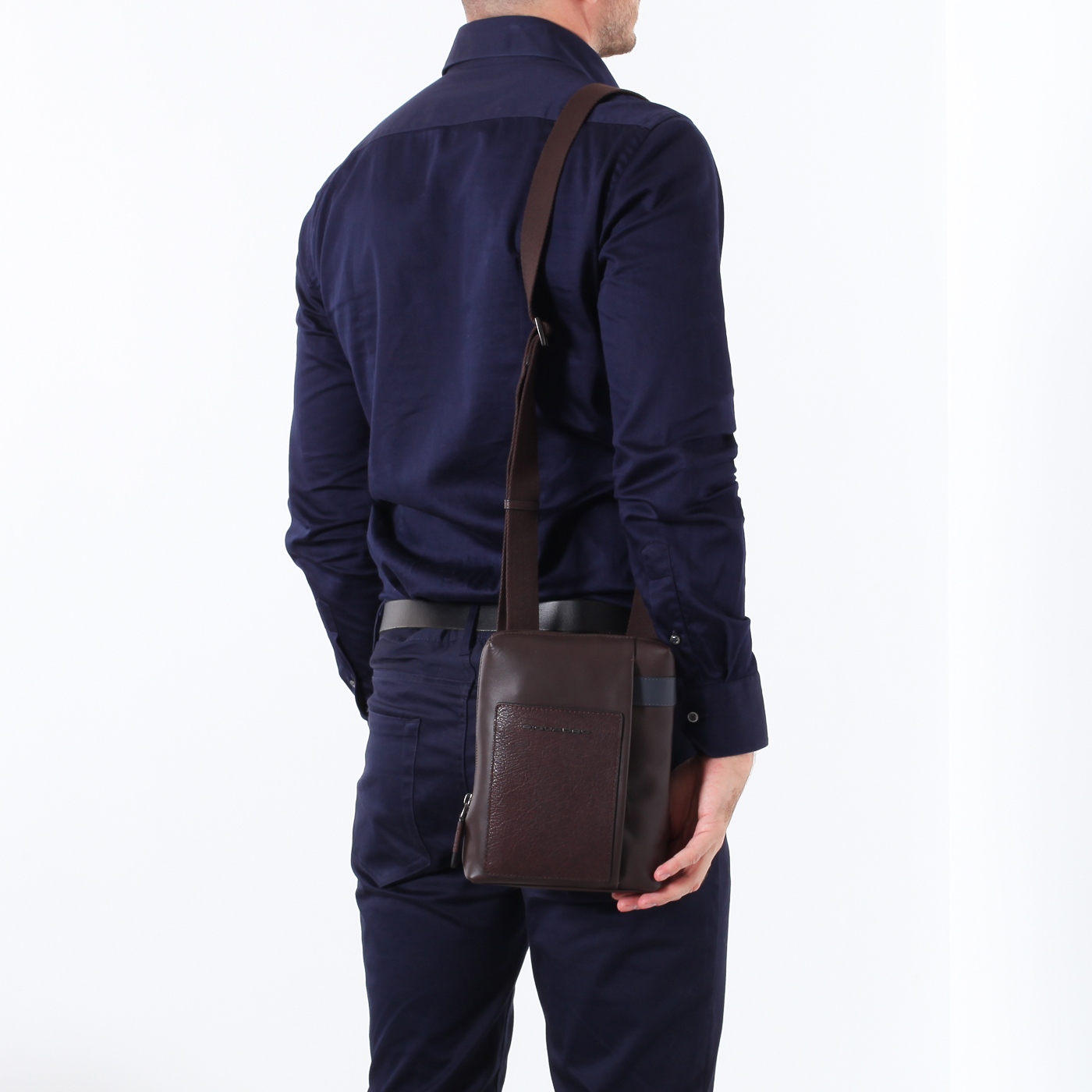 Сумка через плечо Piquadro Vanguard