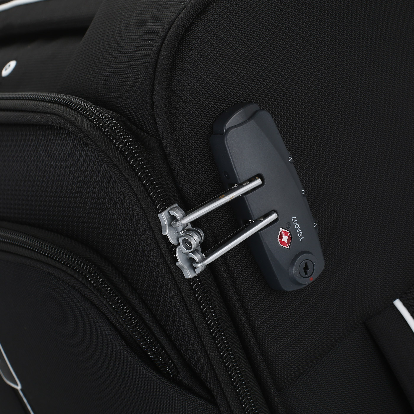 Чемодан для ручной клади тканевый с кодовым замком Samsonite Popsoda