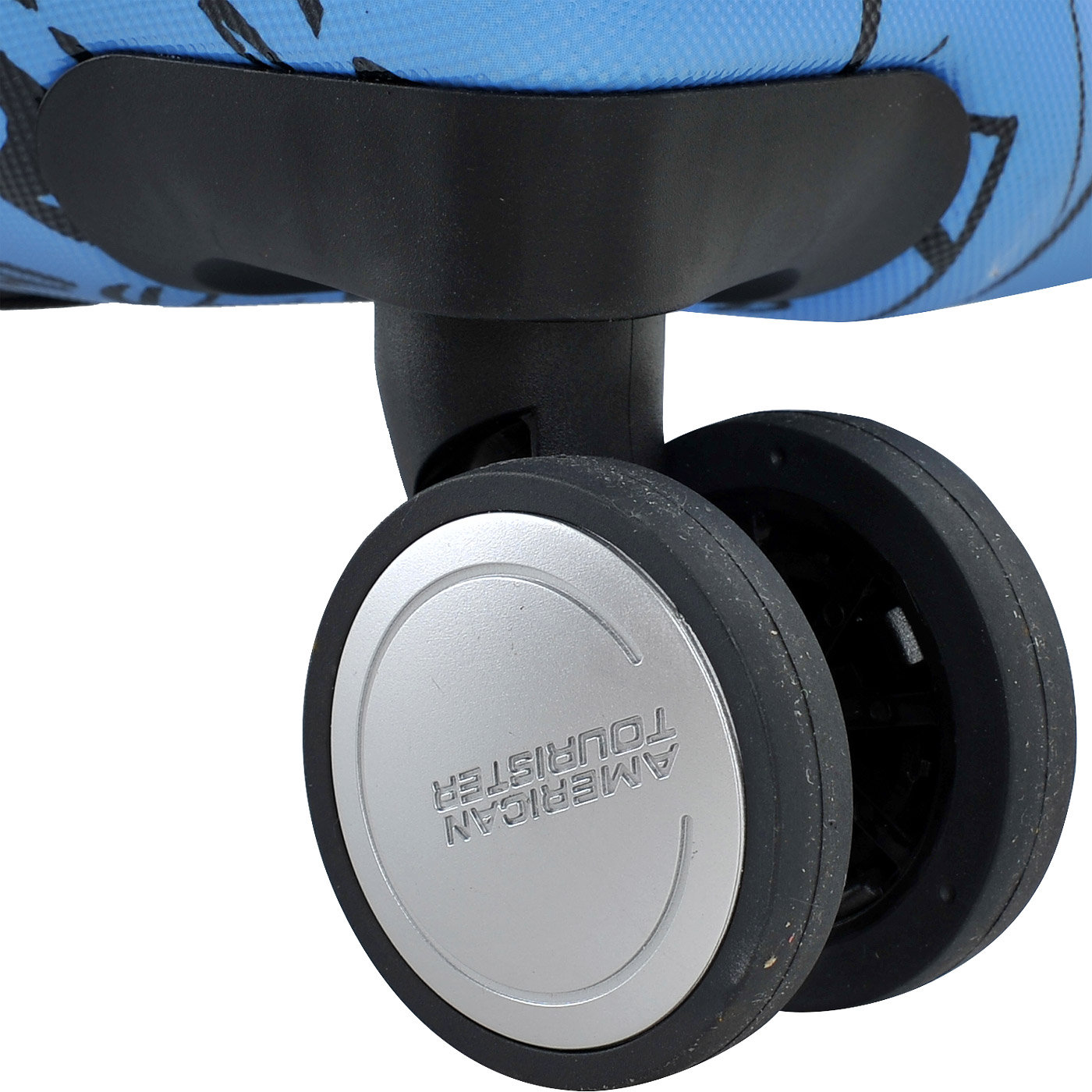 Чемодан на колесах American Tourister Disney Legends